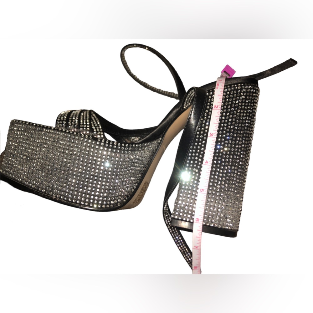 Steve Madden - Picture 5 of 7